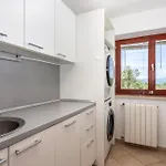 With Pool, Jacuzzi, Sauna, Fitness, Playground&wine Cellar Villa *